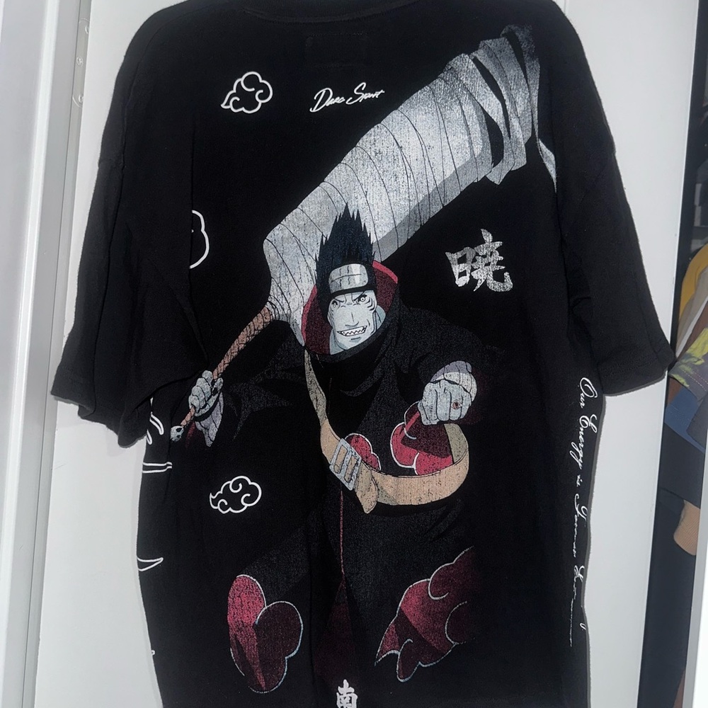 Wolves Graphic Black T-Shirt